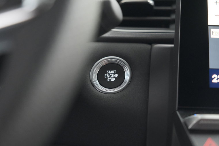 Vehicle Image 40