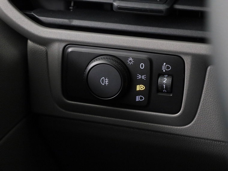 Vehicle Image 26