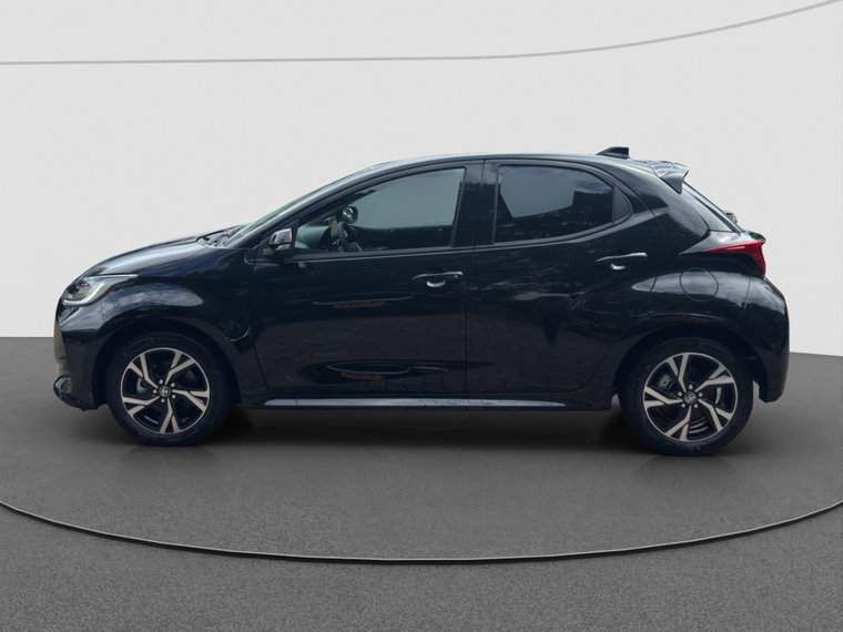 Vehicle Image 11