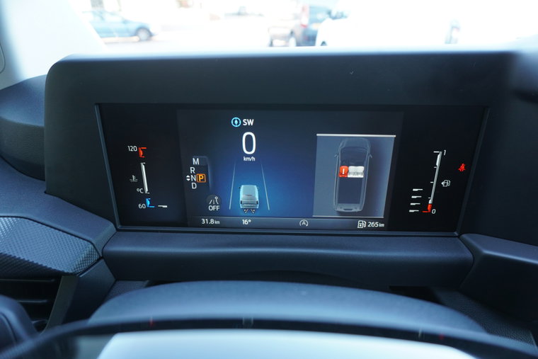 Vehicle Image 13
