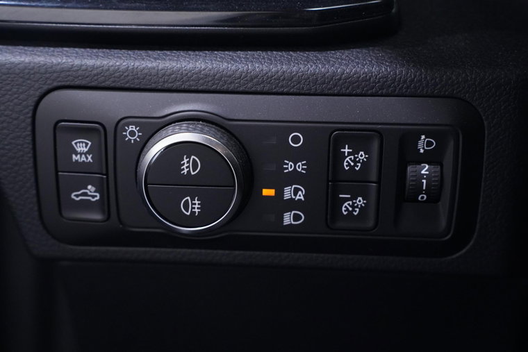 Vehicle Image 37
