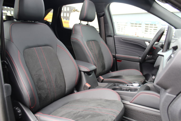 Vehicle Image 36