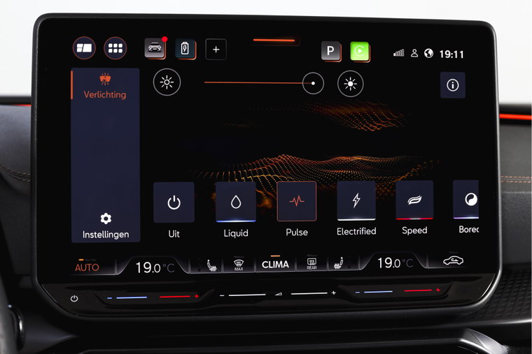 Vehicle Image 52