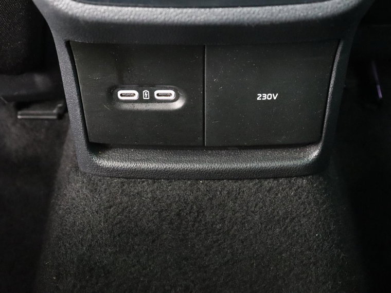 Vehicle Image 34