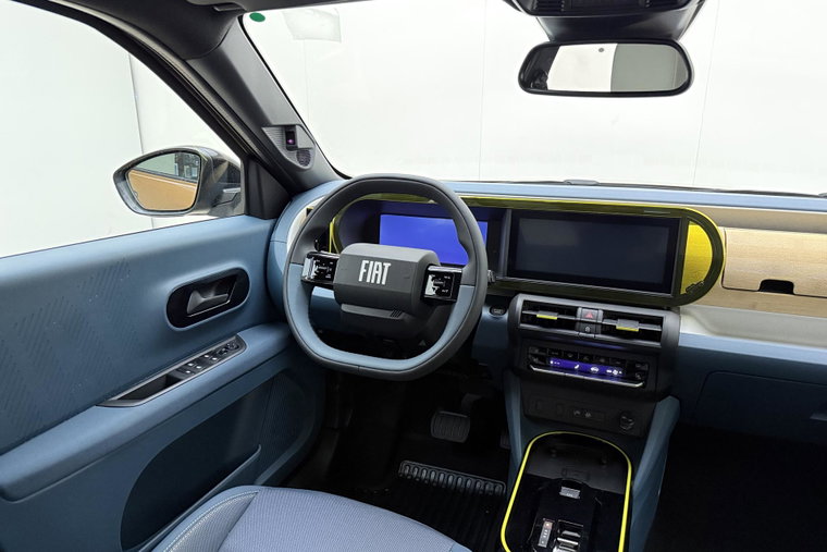 Vehicle Image 31