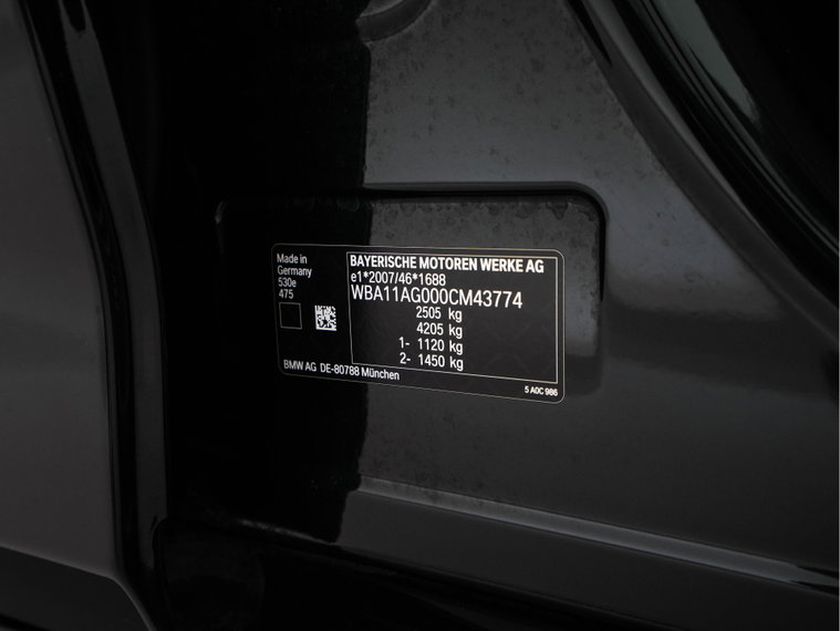 Vehicle Image 43