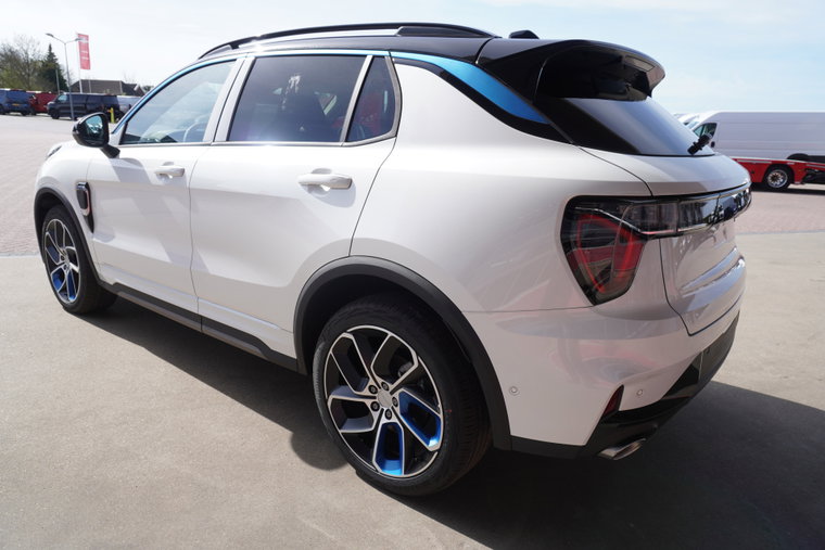Vehicle Image 7