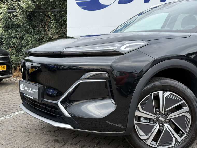 Vehicle Image 30
