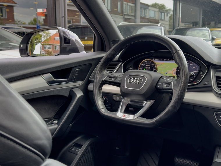 Vehicle Image 45