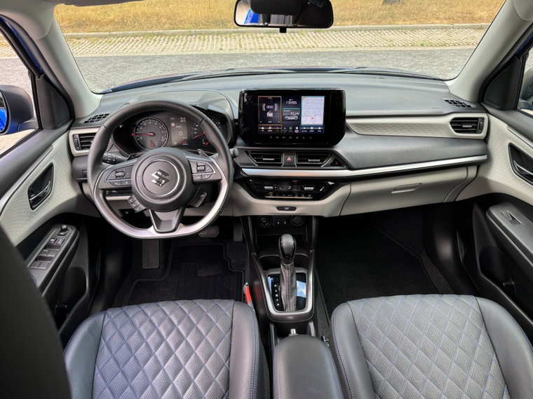 Vehicle Image 19