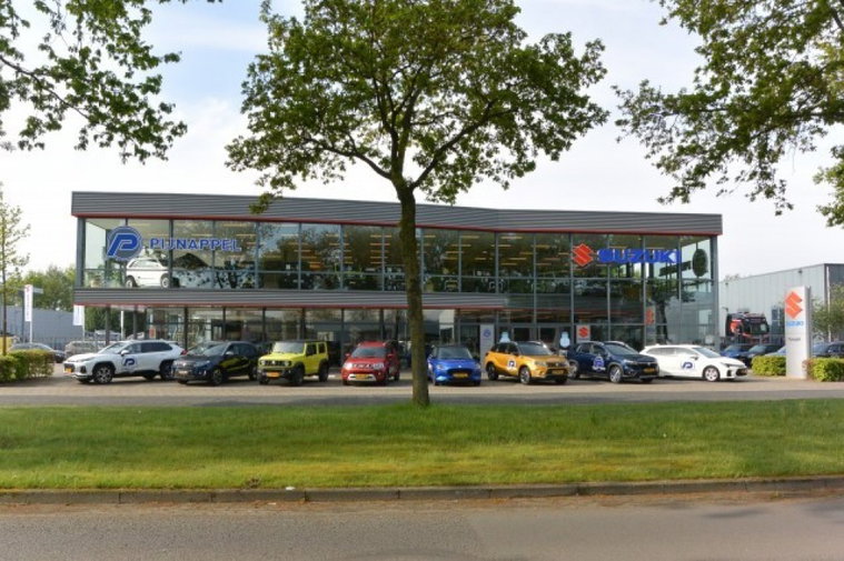 Vehicle Image 38