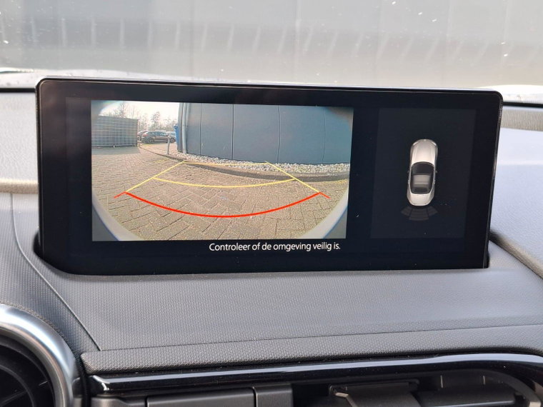 Vehicle Image 23