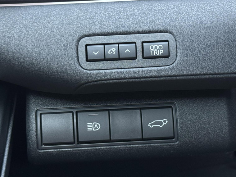 Vehicle Image 29