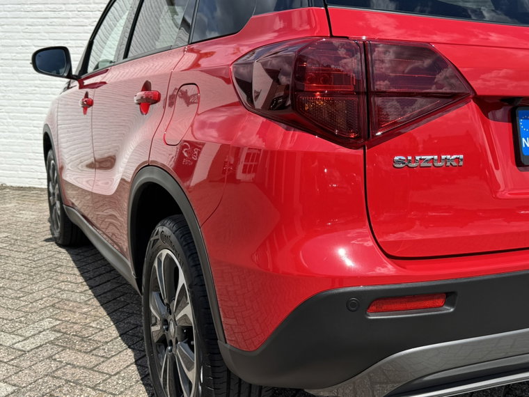 Vehicle Image 35
