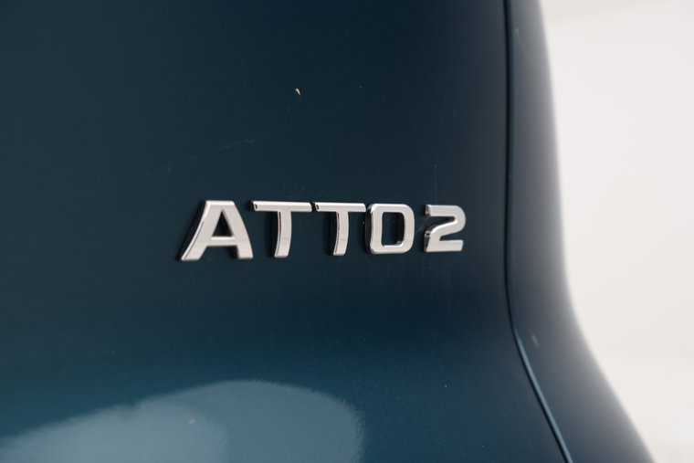 Vehicle Image 13