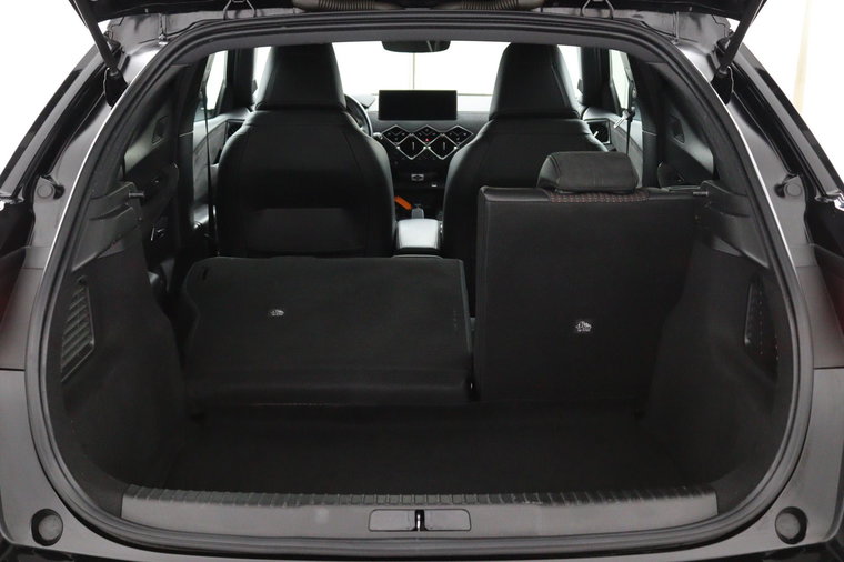 Vehicle Image 35