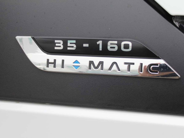 Vehicle Image 43