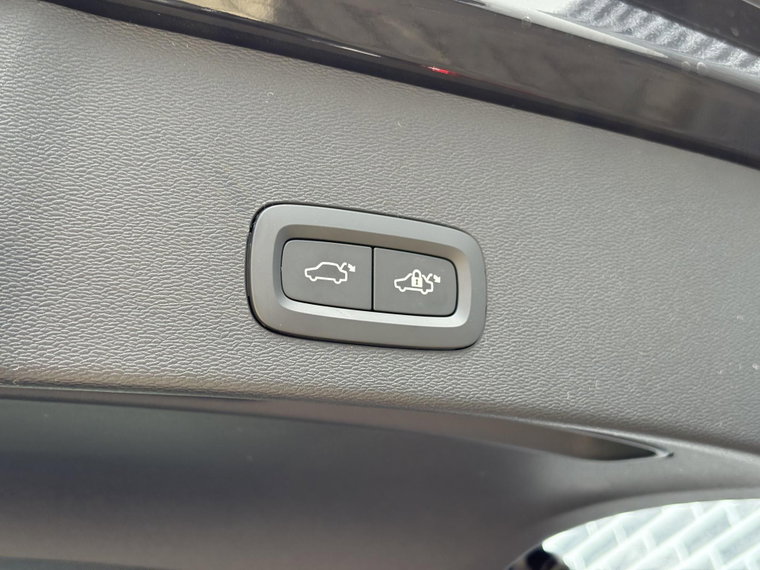 Vehicle Image 45