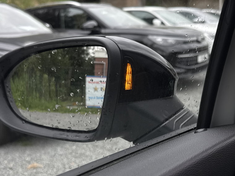 Vehicle Image 45
