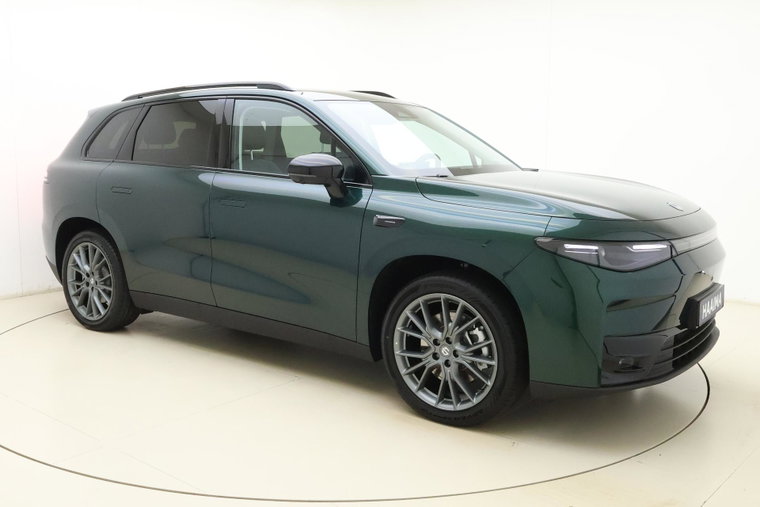 Vehicle Image 8