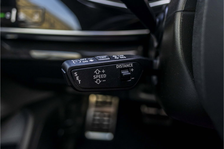 Vehicle Image 45