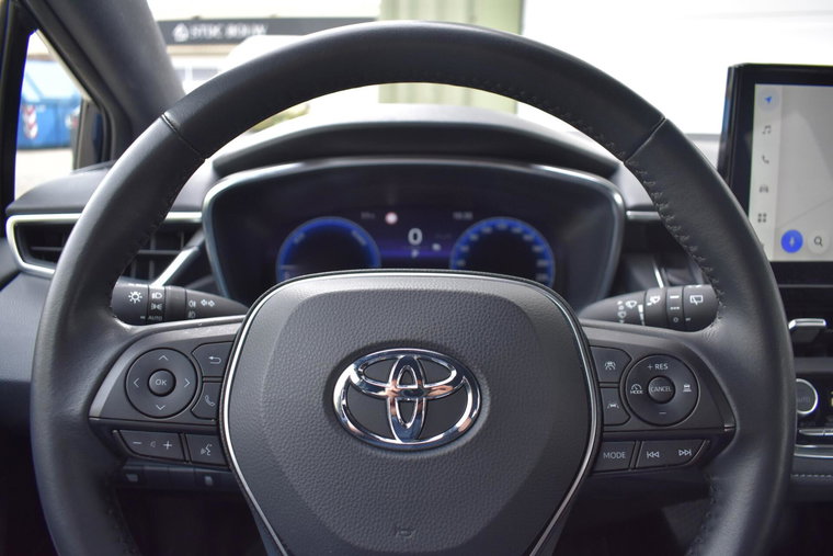 Vehicle Image 13