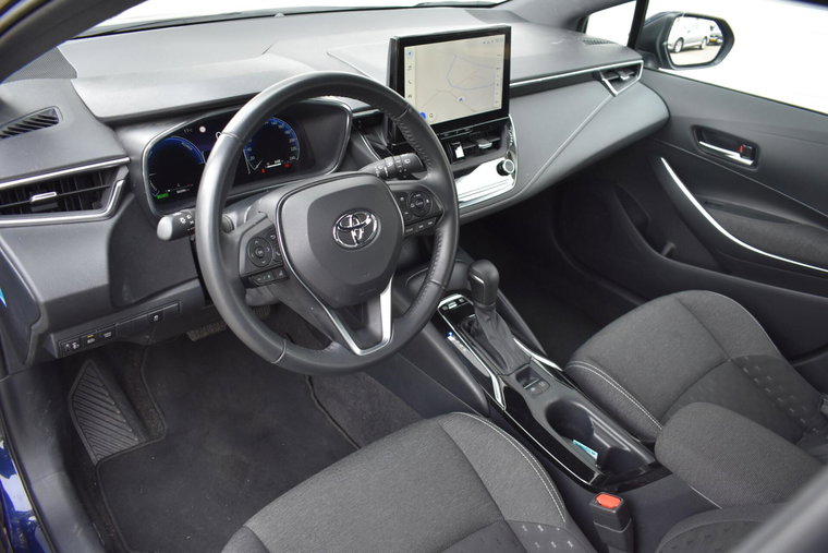 Vehicle Image 11