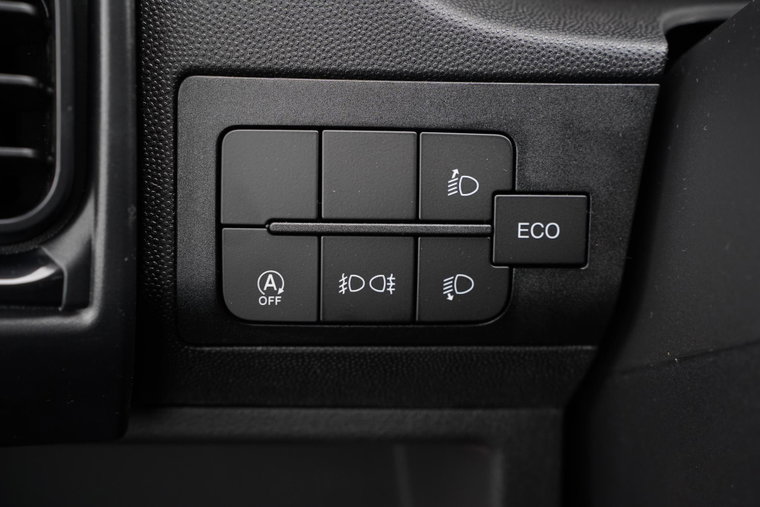 Vehicle Image 36