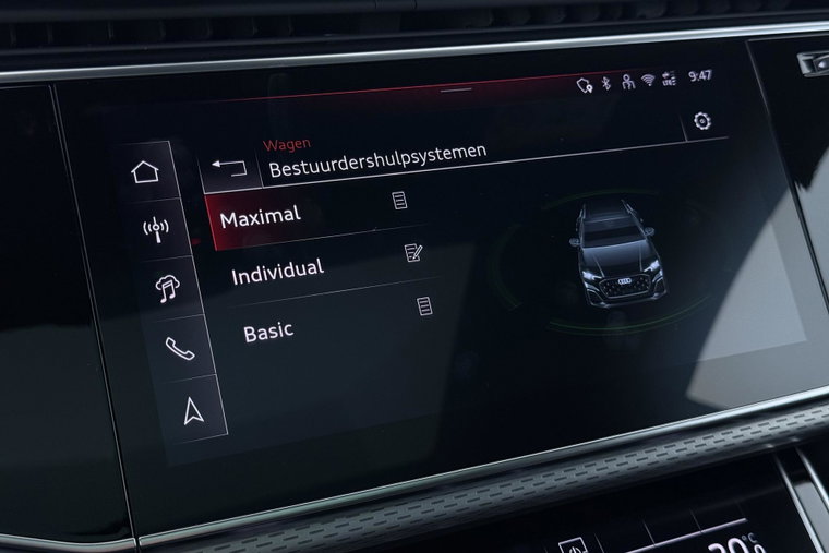 Vehicle Image 30
