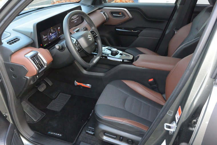 Vehicle Image 19