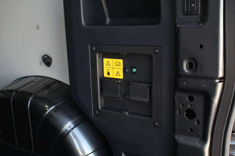 Vehicle Image 11