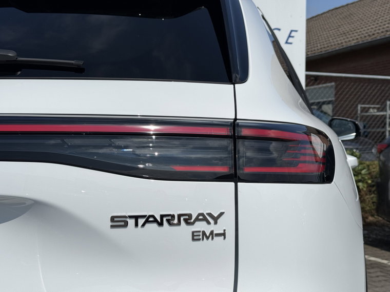 Vehicle Image 35