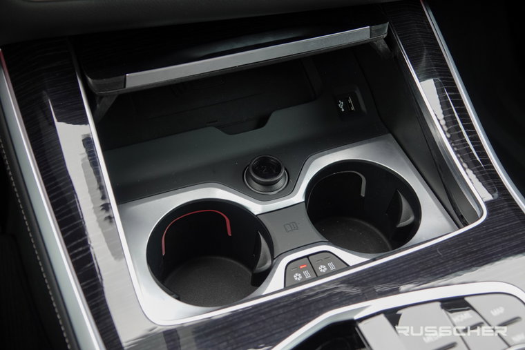 Vehicle Image 39