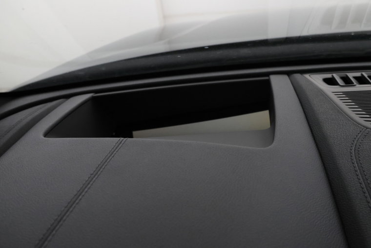 Vehicle Image 39