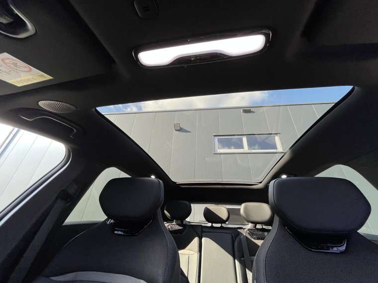 Vehicle Image 50