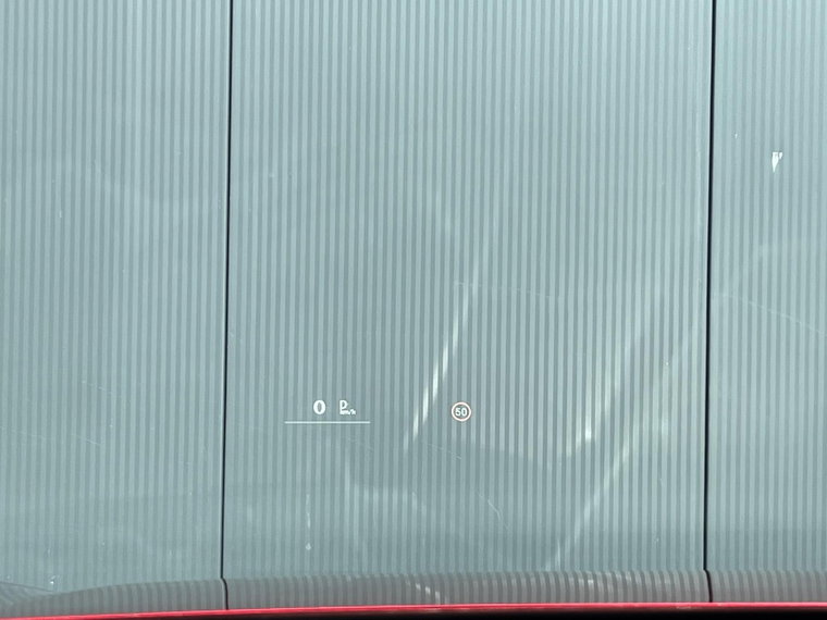 Vehicle Image 52