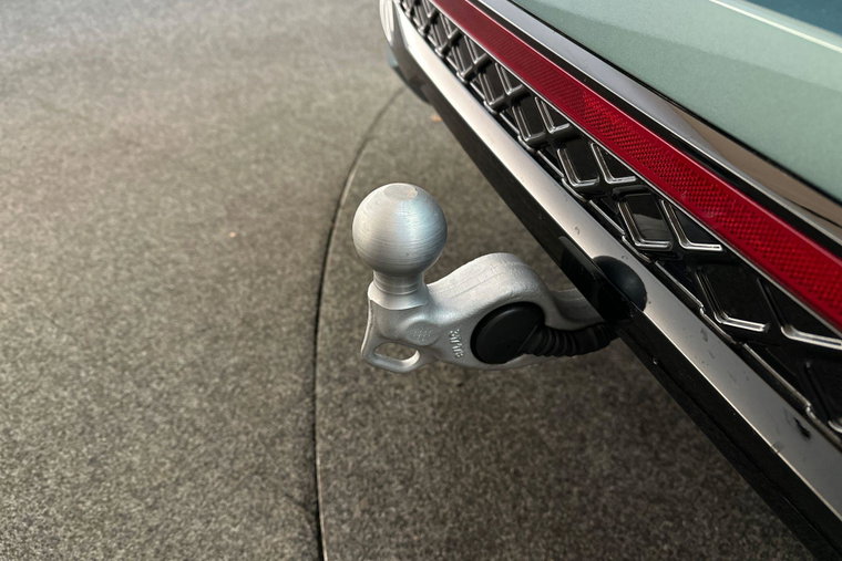 Vehicle Image 38