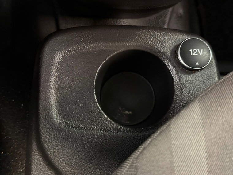 Vehicle Image 23