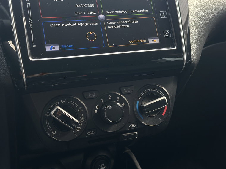 Vehicle Image 20