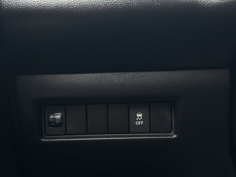 Vehicle Image 27
