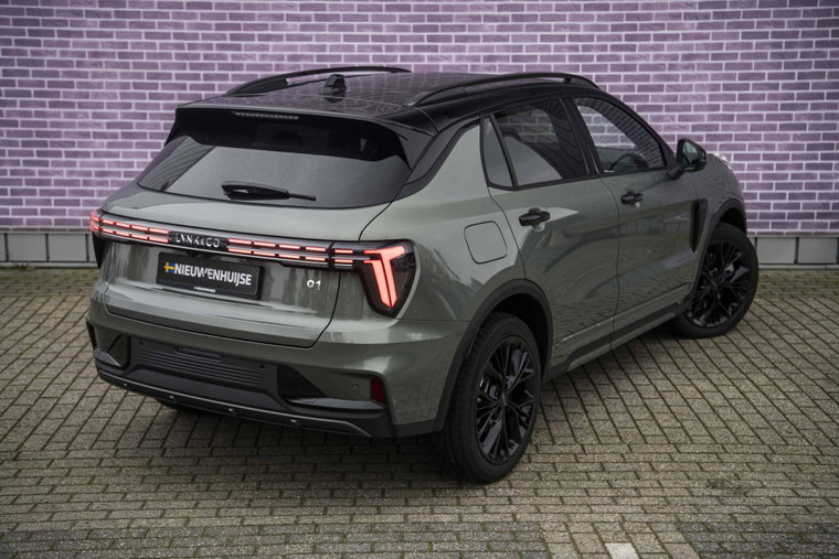 Vehicle Image 15