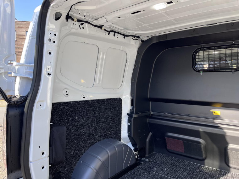 Vehicle Image 31