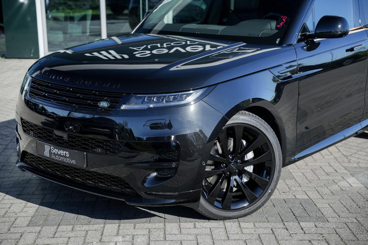 Vehicle Image 23