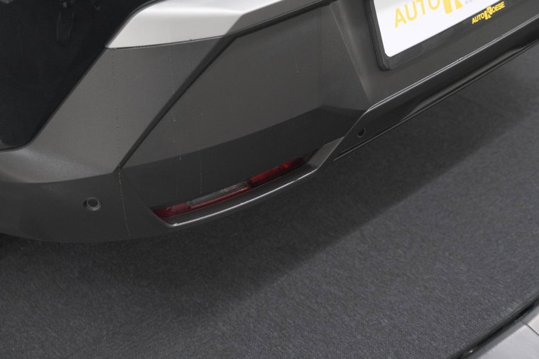 Vehicle Image 23