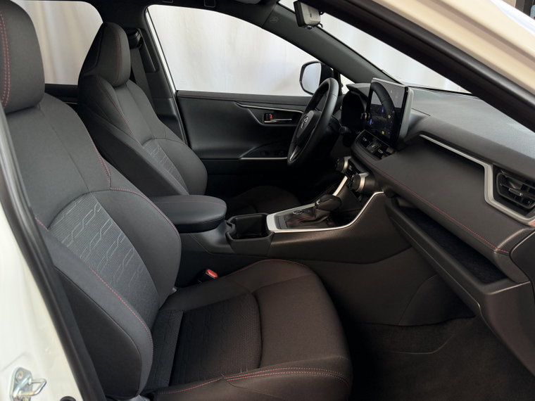 Vehicle Image 31