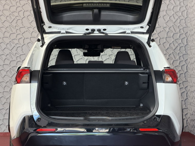 Vehicle Image 45