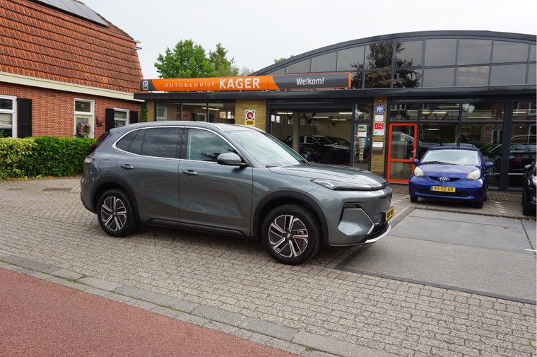 Vehicle Image 48