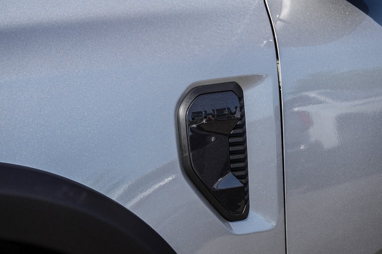 Vehicle Image 20