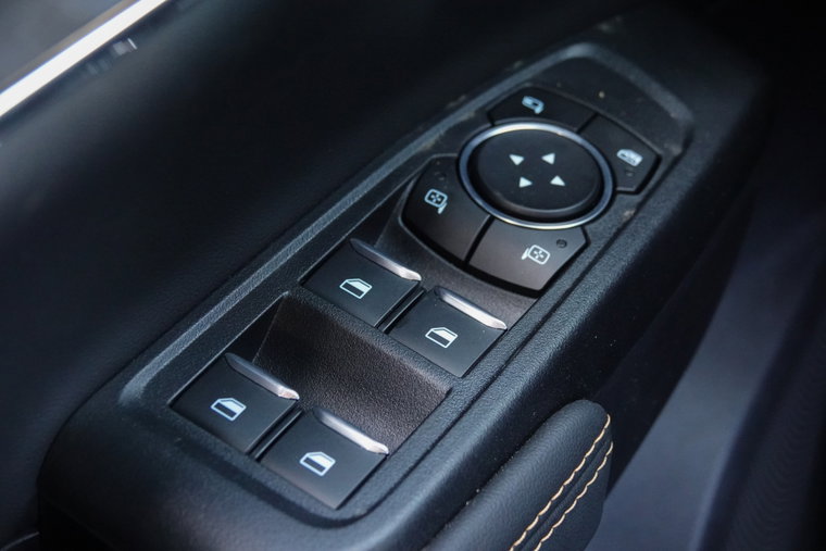 Vehicle Image 30