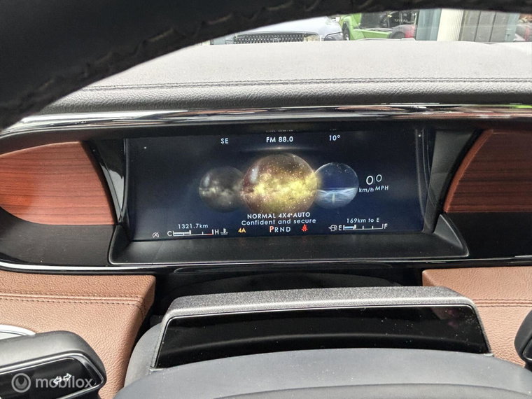 Vehicle Image 33